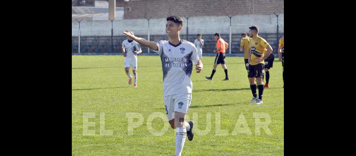 Quimey MarÃ­n marcÃ³ uno de los goles de El FortÃ­n en el triunfo frente a LujÃn 