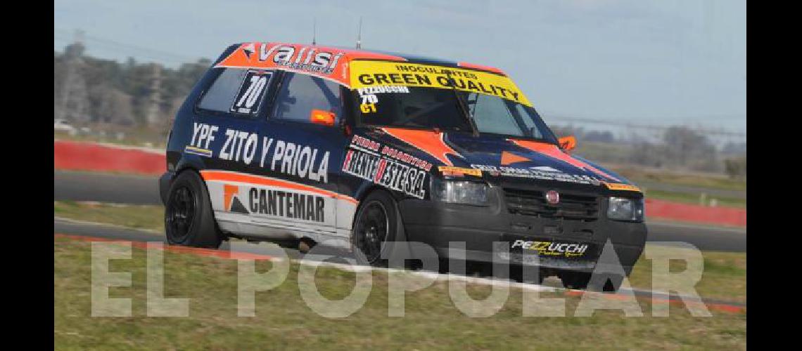 En la Clase 1 Pezzucchi marcha en el 19Âº puesto del campeonato con 35 puntos 