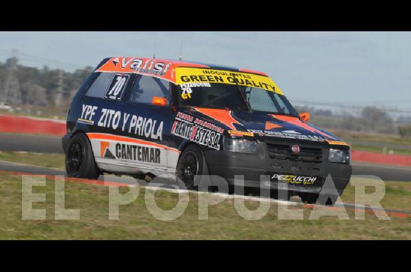 En la Clase 1 Pezzucchi marcha en el 19Âº puesto del campeonato con 35 puntos 