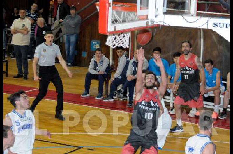 Racing A Club viene de caer en Tandil el pasado viernes ante Independiente por 88-59 