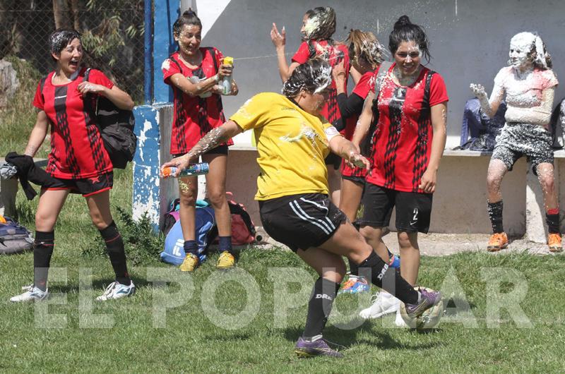 El CEF 100 es campeoacuten en una vibrante jornada