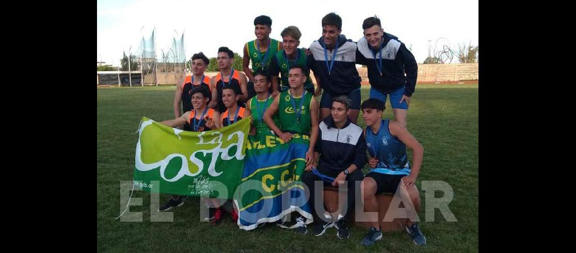 Podio y medalla en el Provincial