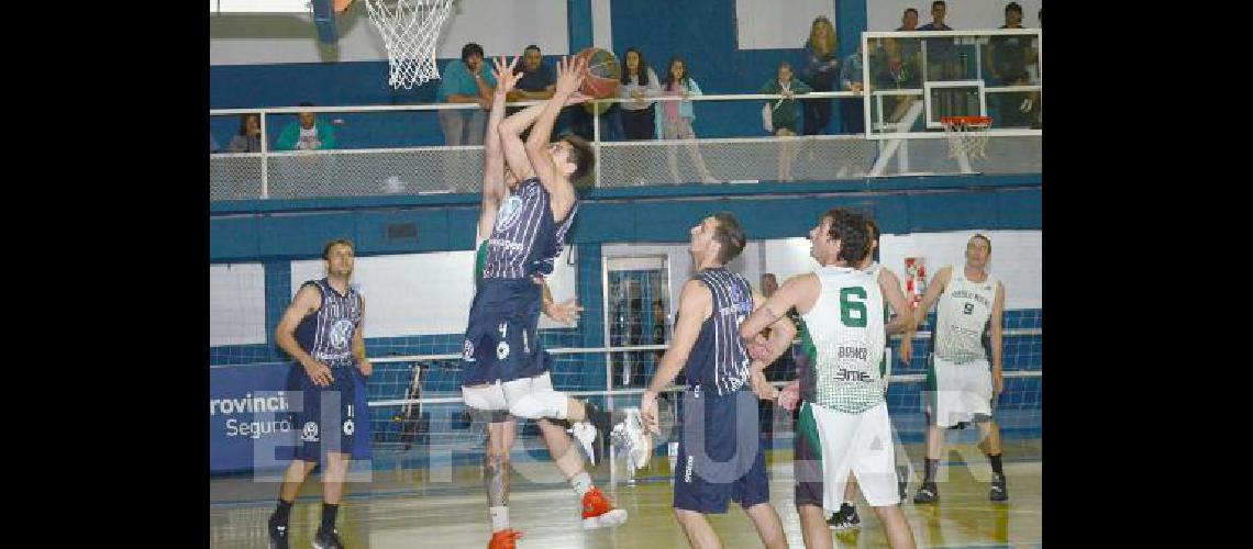 Pueblo Nuevo le ganÃ³ el pasado viernes a Racing A Club como visitante por 91-88 