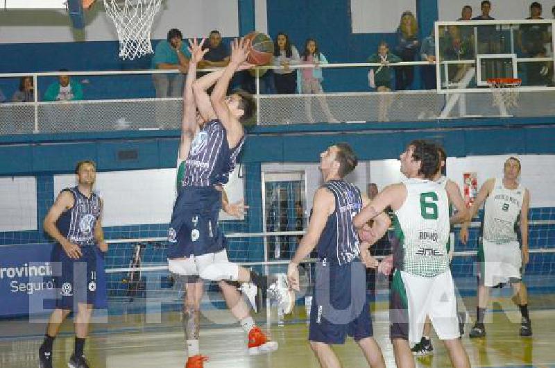 Pueblo Nuevo le ganÃ³ el pasado viernes a Racing A Club como visitante por 91-88 