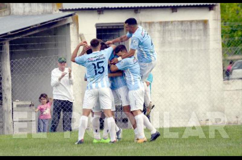 Ferro Carril Sud como visitante venciÃ³ 3 a 1 a Embajadores 