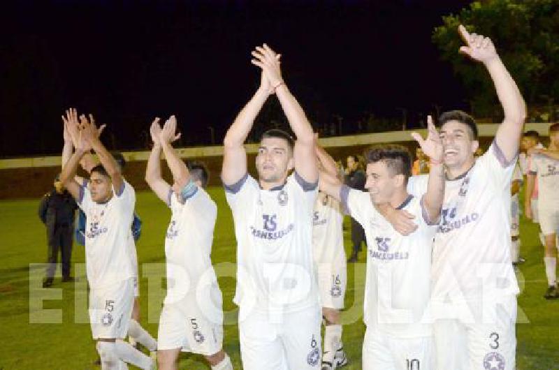 Racing A Club terminÃ³ con los brazos arriba SuperÃ³ a un duro Loma Negra en la final de playoffs 