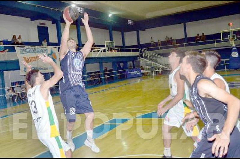 Racing A Club le ganÃ³ ayer a Costa Sud de Tres Arroyos con amplitud 