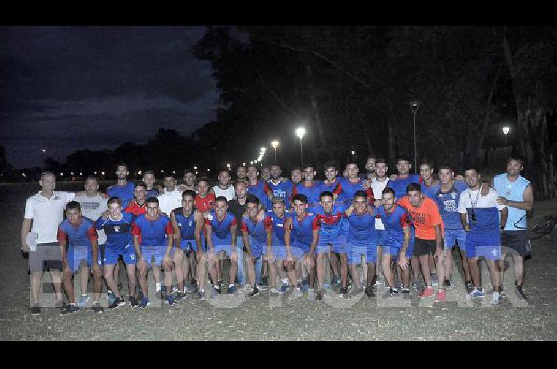 El FortÃ­n puso en marcha otro ciclo Lo hizo con un nutrido grupo de jugadores en el Parque Helios Eseverri 