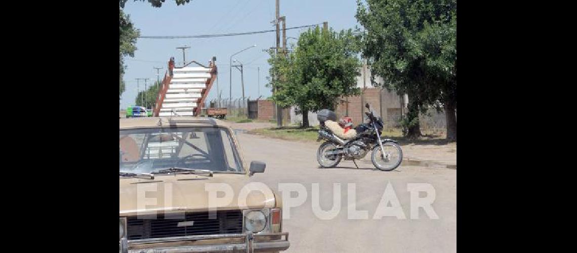 En la planta urbana chocaron una moto y una camioneta Un hombre permanece internado en OlavarrÃ­a preventivamente 