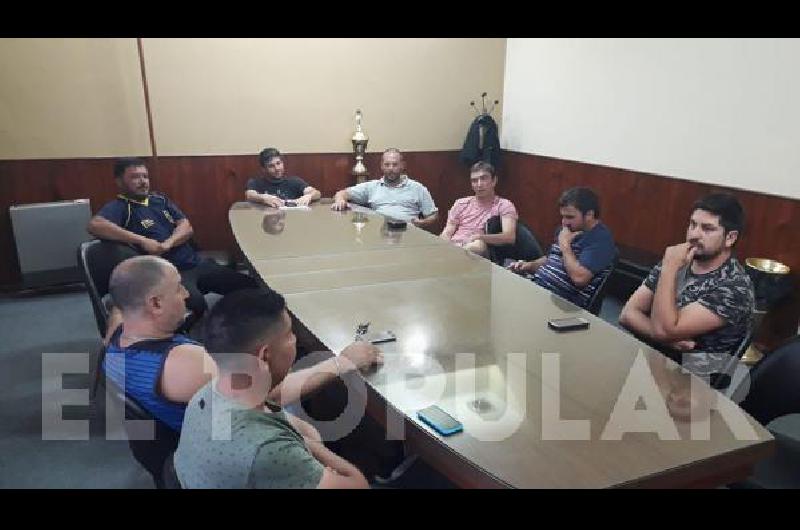 Los dirigentes en la reuniÃ³n definieron la suspensiÃ³n de todos los eventos 