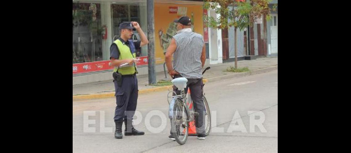 El intendente Randazzo llamÃ³ a la conciencia social y pidiÃ³ que la gente se quede en sus casas 