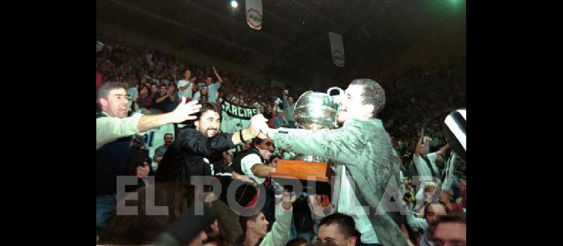 Sergio HernÃndez ganÃ³ su primera Liga Nacional de BÃsquetbol en el Bataraz 