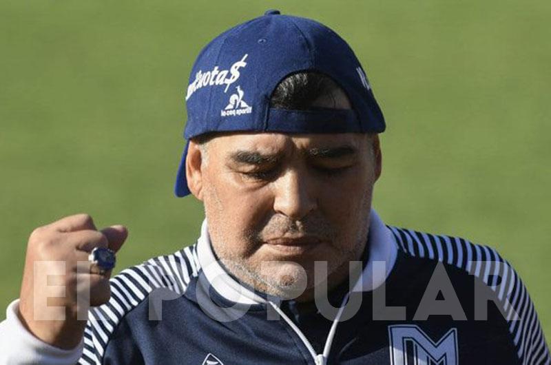 Maradona sigue en Gimnasia