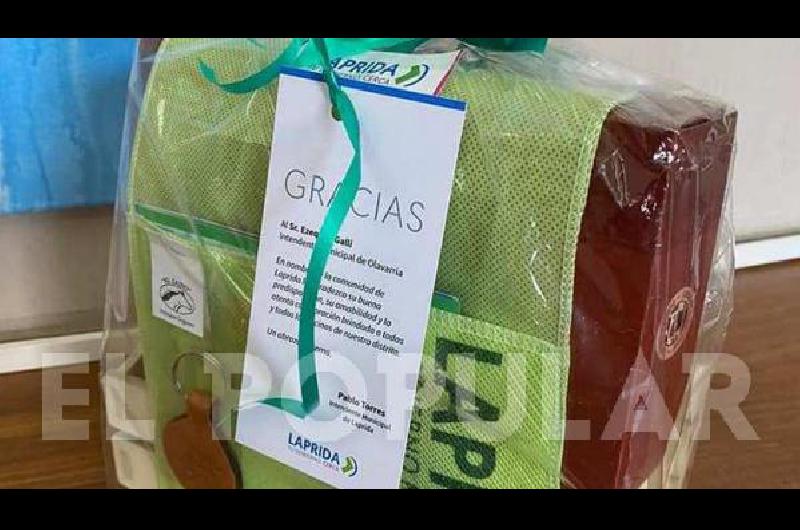 El Jefe comunal olavarriense agradeciÃ³ el presente enviado desde Laprida 