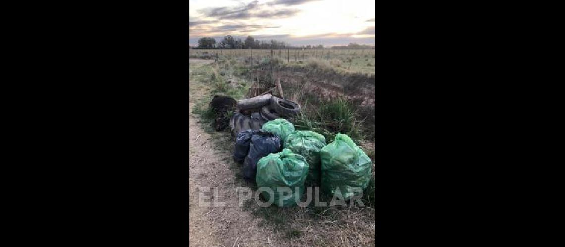 Los jÃ³venes advirtieron sobre la cantidad de basura que se encuentra en los campos y arroyos 