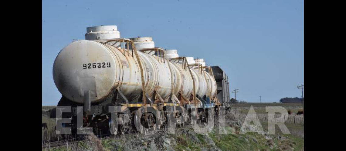 En la actualidad el ramal cuenta con trenes de carga solamente 