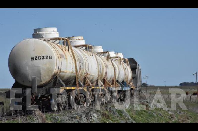 En la actualidad el ramal cuenta con trenes de carga solamente 