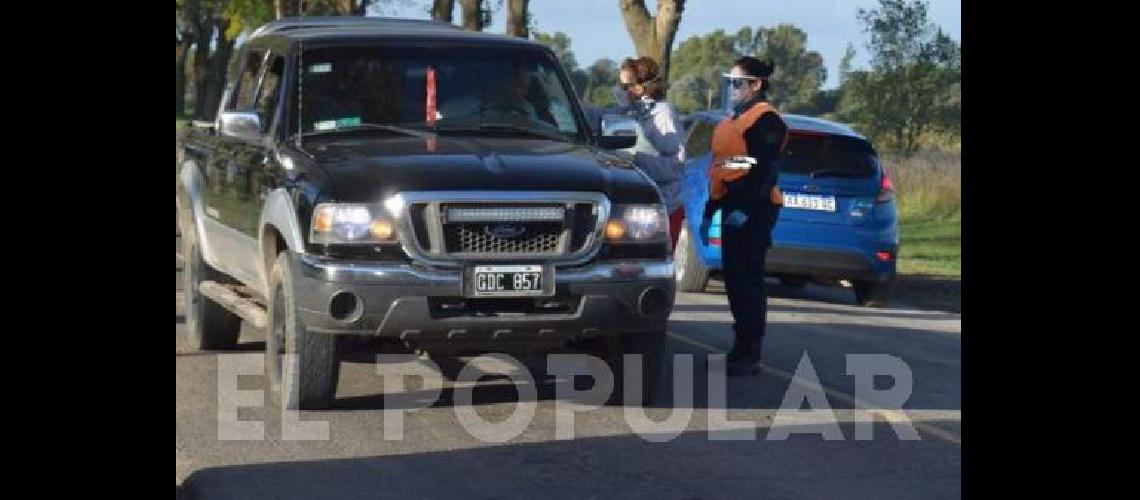 Trabajamos en cuestiones viales de acceso a los pueblos y en viviendas con Laprida