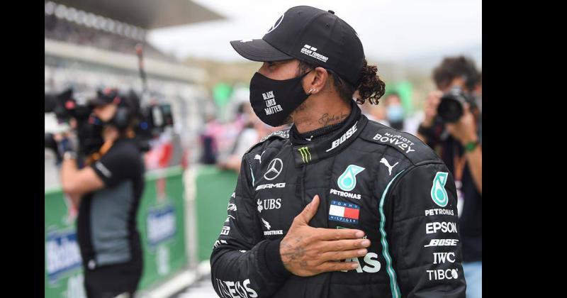 Hamilton es el piloto maacutes ganador de la Foacutermula 1