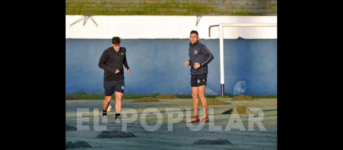 Piro y Toro parte del plantel de Racing 