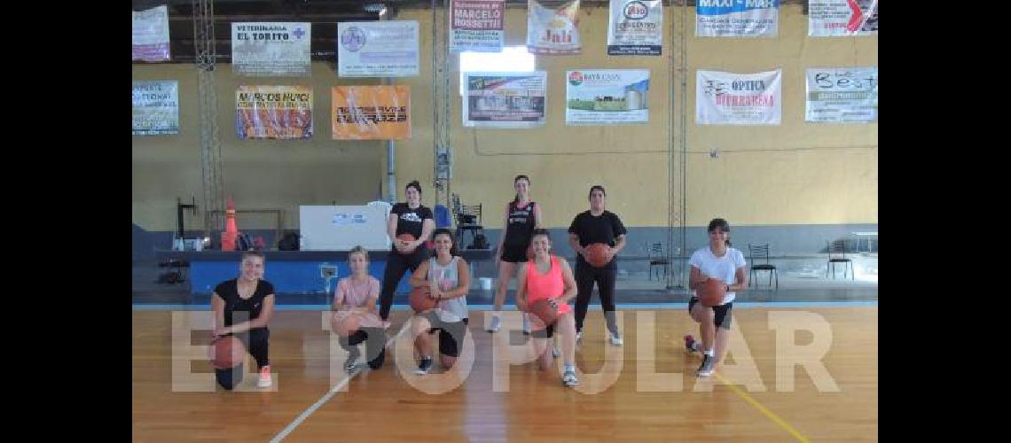 VolviÃ³ el bÃsquetbol para los mayores en Racing de La Madrid 