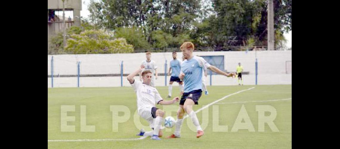 Racing se presentÃ³ en BolÃ­var y se volviÃ³ con un empate ante Ciudad 