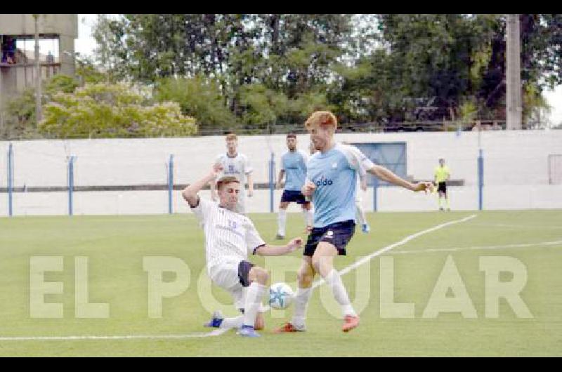 Racing se presentÃ³ en BolÃ­var y se volviÃ³ con un empate ante Ciudad 