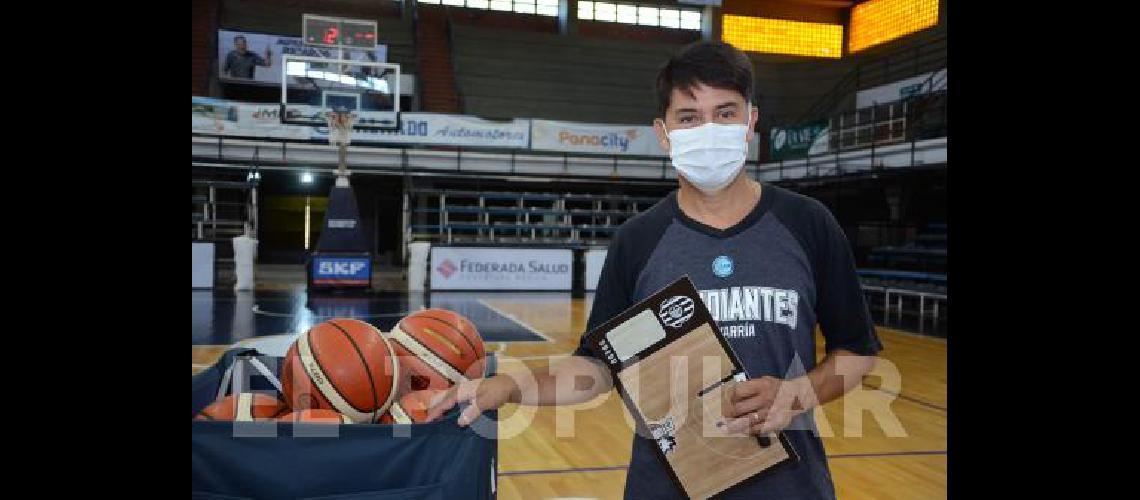 Marcelo MacÃ­as ya estÃ al frente del plantel bataraz Se viene otra temporada de la Liga Argentina 