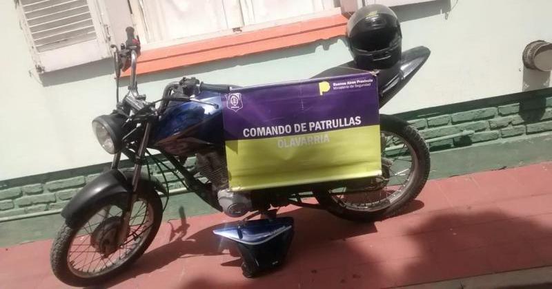 Quedoacute aprehendido despueacutes de robar una moto