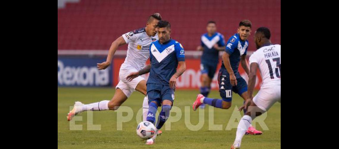 Lucas Janson serÃ parte del duelo copero entre VÃ©lez y UniÃ³n La Calera 