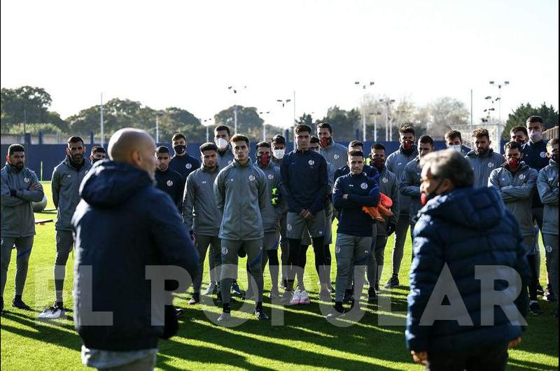 Montero firmoacute como teacutecnico y  Clemente estuvo en la praacutectica