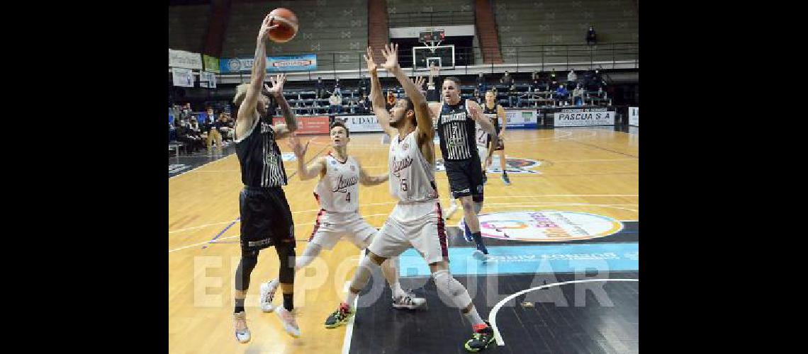 Estudiantes sumÃ³ ayer su cuarto triunfo en fila en la burbuja del Maxigimnasio 