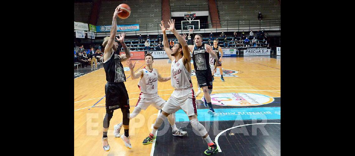 Estudiantes va por maacutes ante Rivadavia