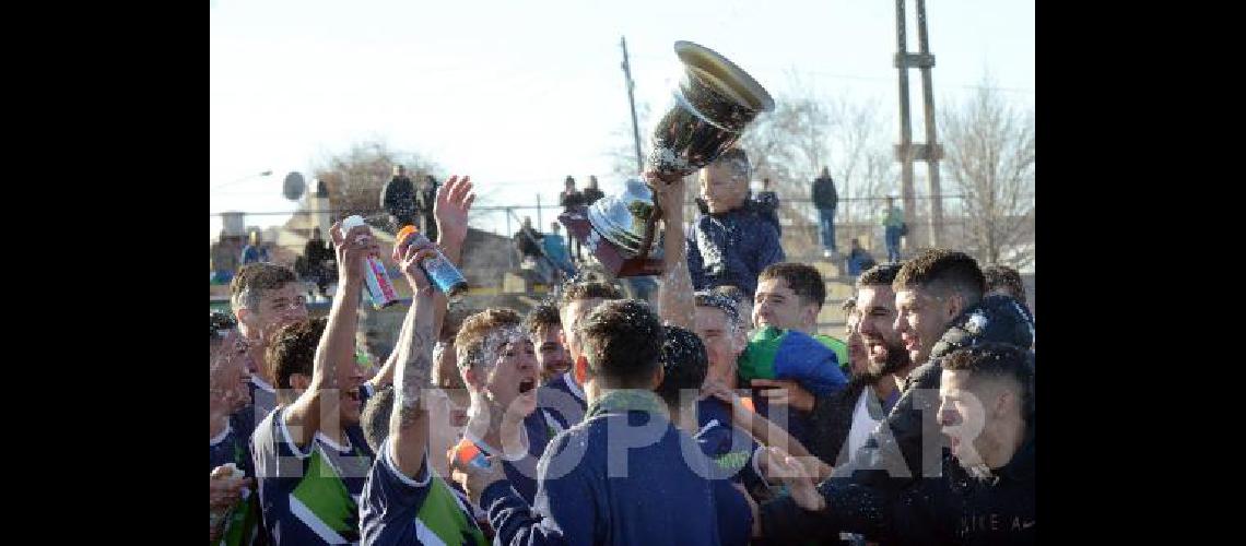 Embajadores campeoacuten por primera vez