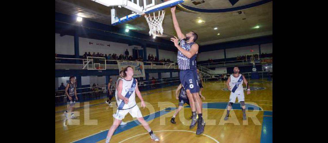 Racing A Club se hizo fuerte en casa y superÃ³ a Alvarado 87 a 54 