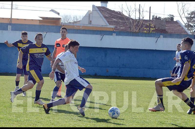 Con puacuteblico arranca el Norberto Desanzo