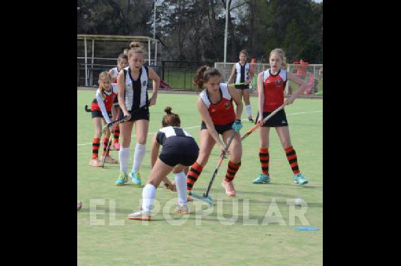 El Bata jugÃ³ sus partidos en la cancha sintÃ©tica 