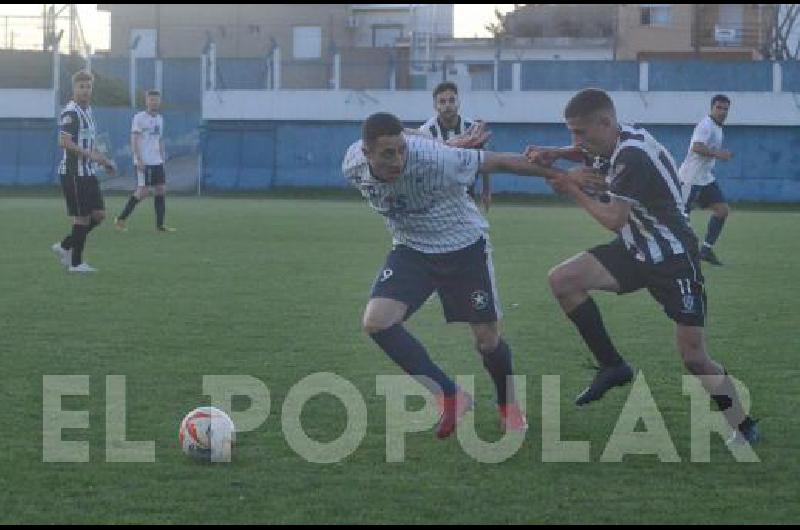 Racing y Estudiantes jugaron el clÃsico de la ciudad en el estadio JosÃ© Buglione Martinese 