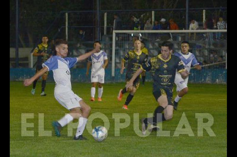 Gran noche para El FortÃ­n para ganar por goleada sobre San MartÃ­n 