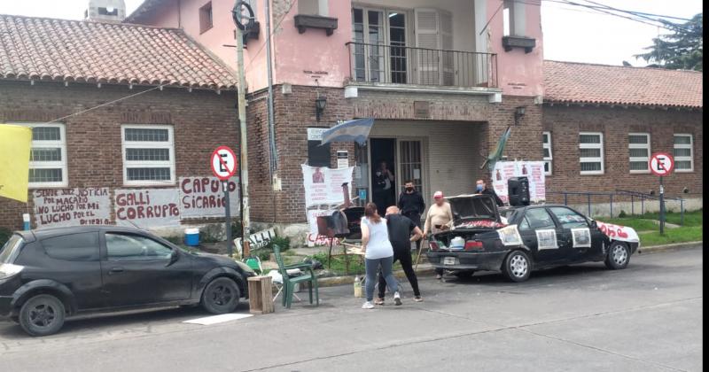 Una vecina arremetioacute contra manifestantes por ruidos molestos