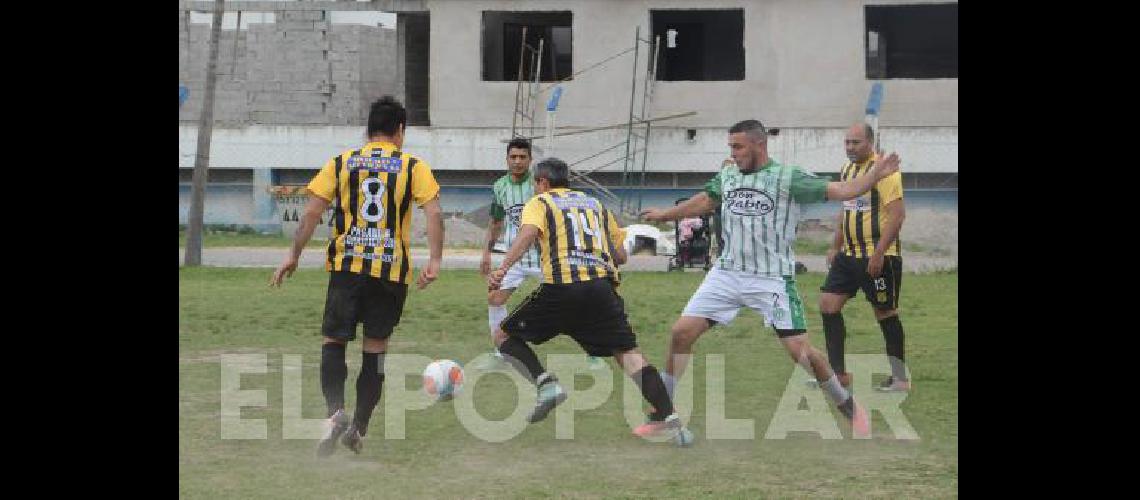 En la cancha auxiliar de Racing en 35 Hinojo se impuso 3 a 2 ante El Provincial 