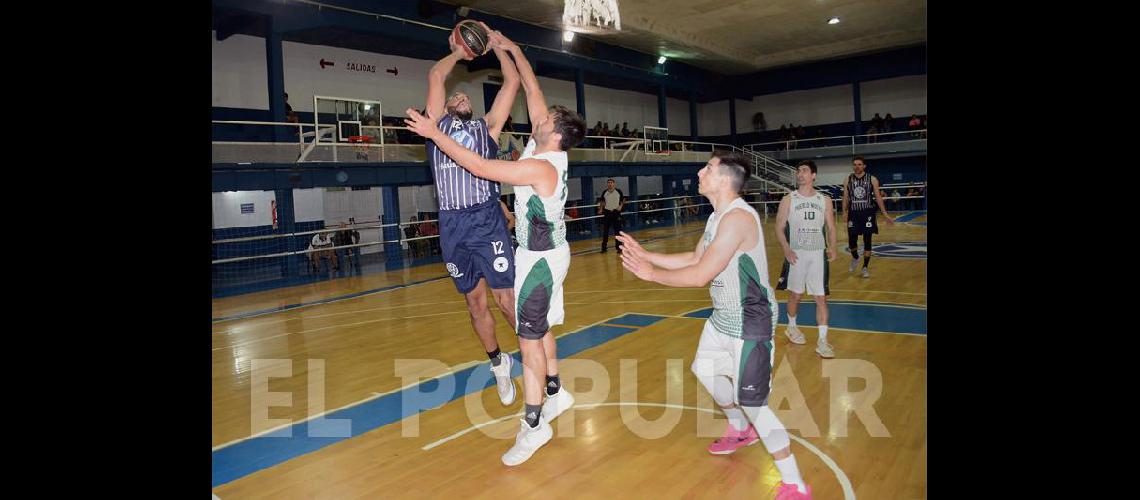 MartÃ­n Delgado fue el goleador del partido junto a IÃ±aki Lardapide con 16 puntos Foto- Marcelo Kehler