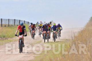 Rural Bike en el Complejo El Paraíso