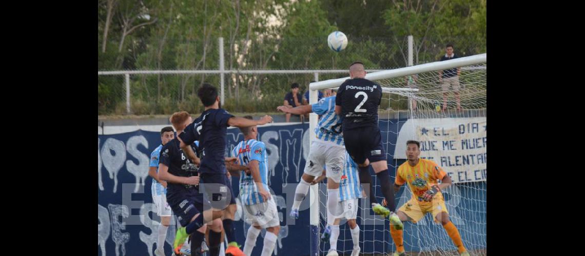 Ferro y Racing ante otro partido clave