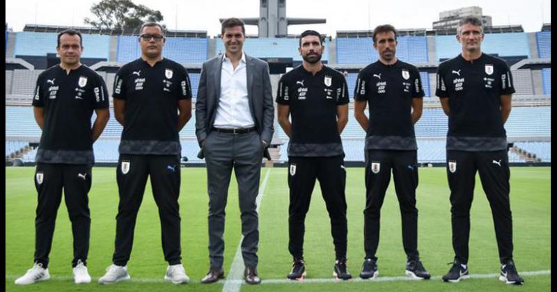 El olavarriense Gabriel Raimondi en el cuerpo técnico uruguayo