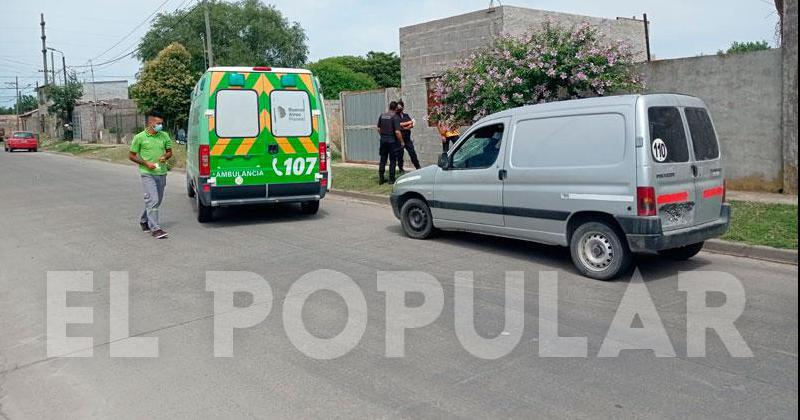 Choque entre bici y camioneta- un ciclista derivado al hospital