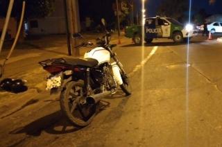 Una joven herida tras caerse de su moto