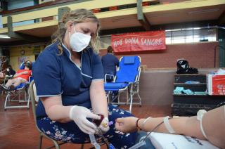 Donacioacuten de sangre es imprescindible para el sistema sanitario