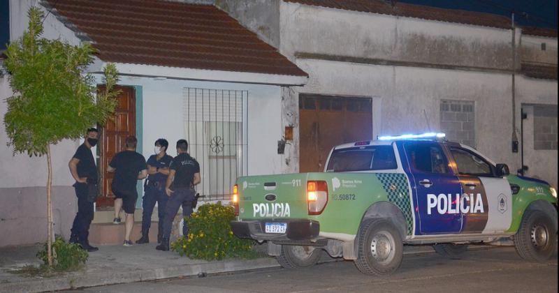 Garantiacuteas dictoacute la detencioacuten para la mujer acusada de apuntildealar a su pareja