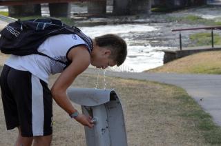 Continuacutea la ola de calor- este jueves se espera una maacutexima de 40 grados